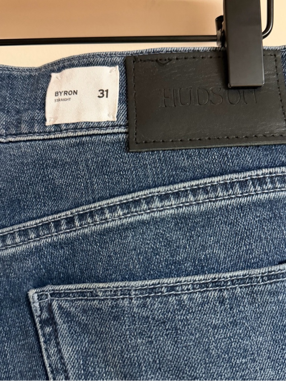 Hudson Women’s Byron Straight Medium Wash Jeans Size 31 - Picture 7 of 8